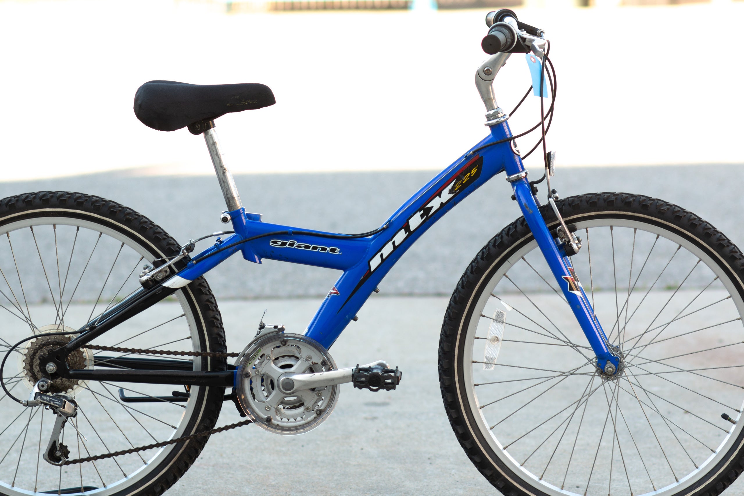 Giant mtx 225 bike price outlet