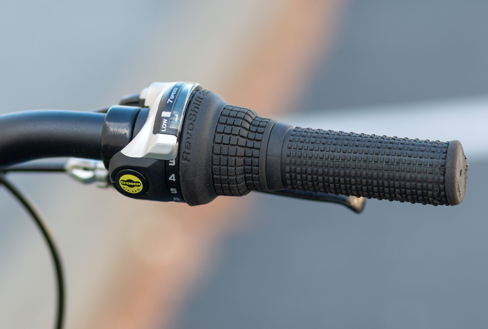 Trek mt 220 handlebar grips 2025