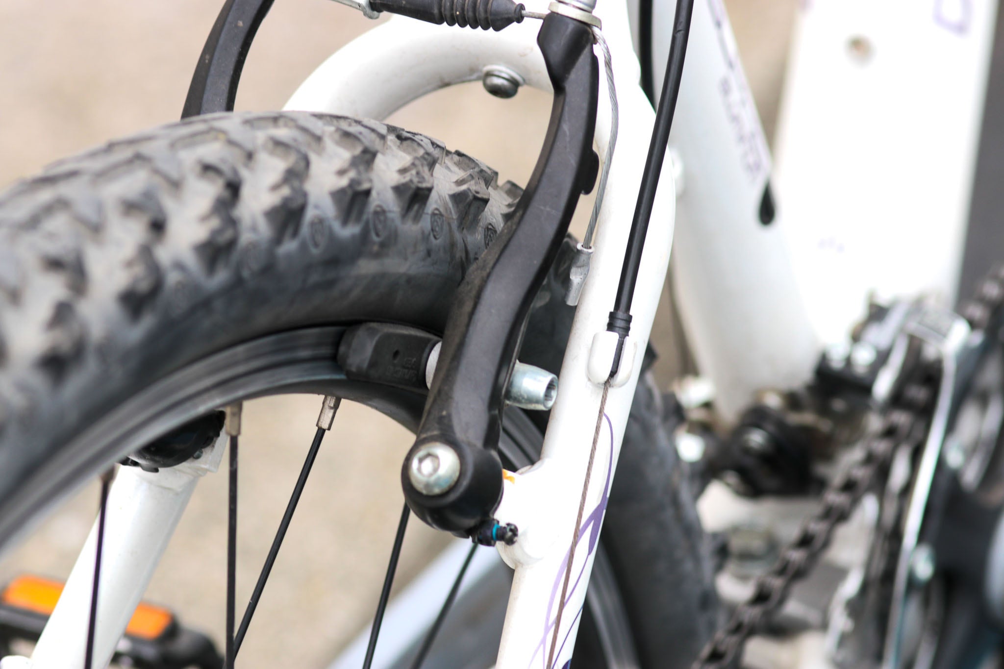 Trek 4300 hotsell women's mountain bike