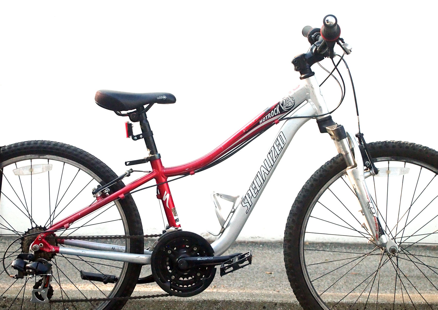 Specialized hotrock 24 age shop range