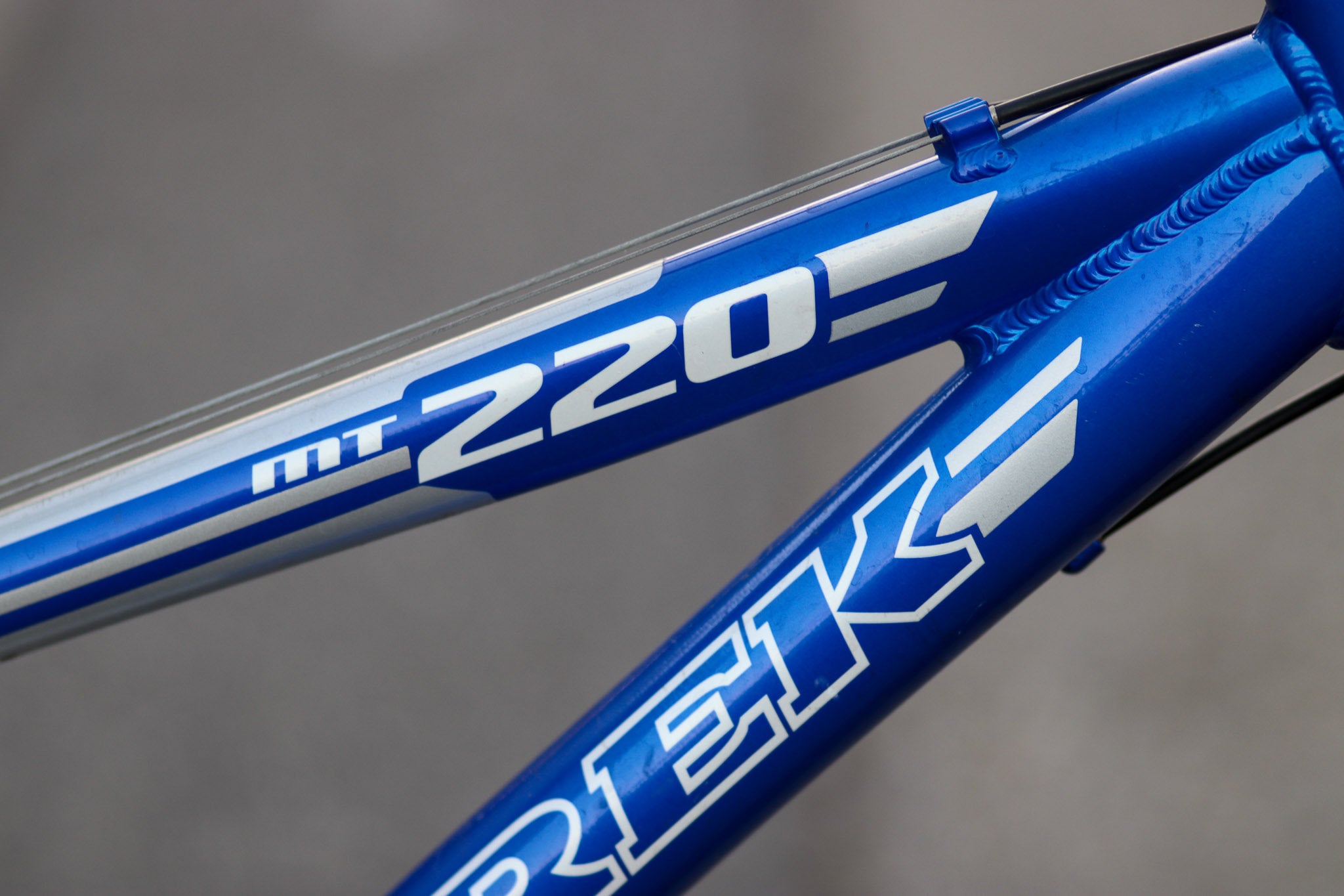 Trek mt 220 size 2025