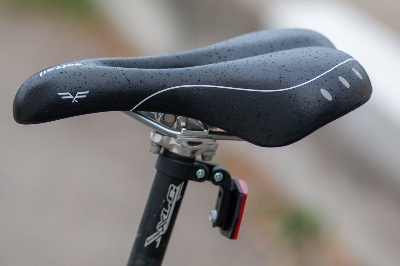 Raleigh m80 mountain bike price deals