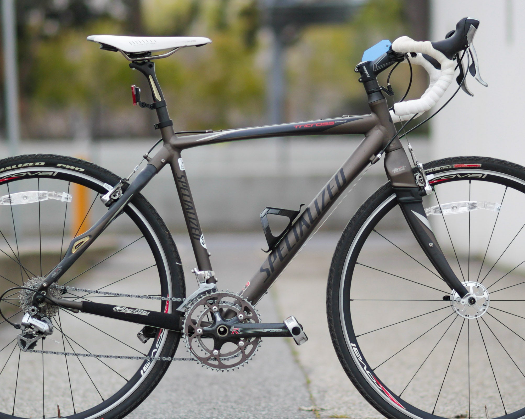 Specialized tricross expert top