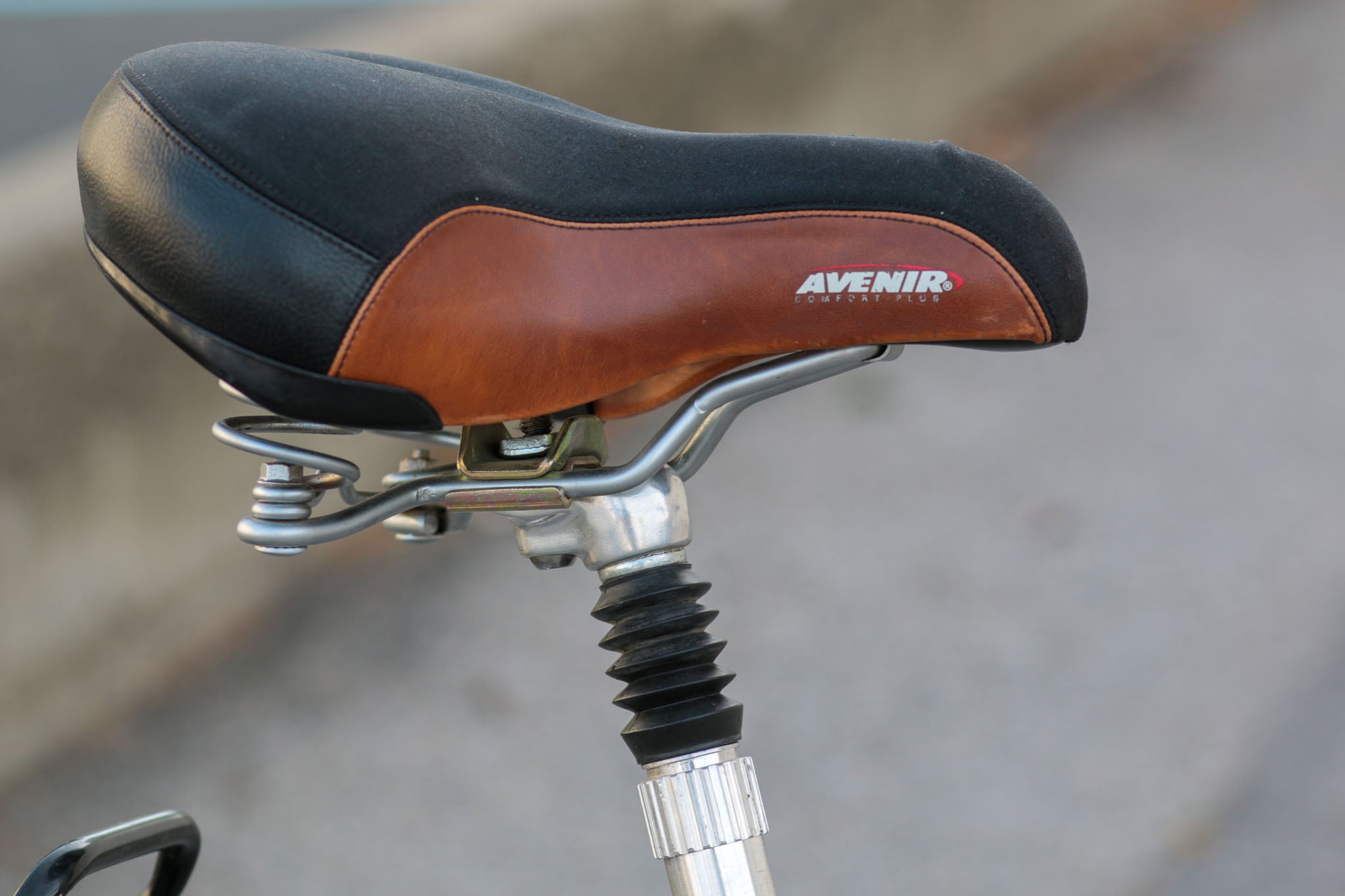 Avenir comfort plus bike seat sales