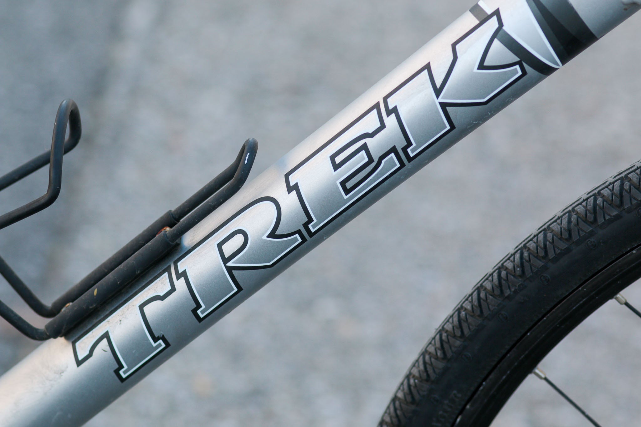 Trek 7300 FX Disc Commuter Hybrid Bike Silver Used Bikes for Sale Silicon Valley Bicycle Exchange Bay Area