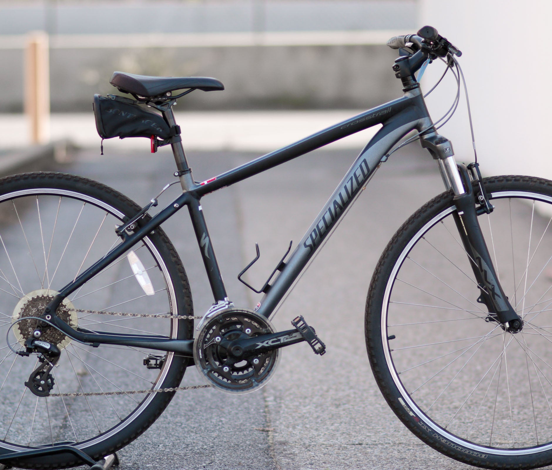 Specialized commuter bike discount