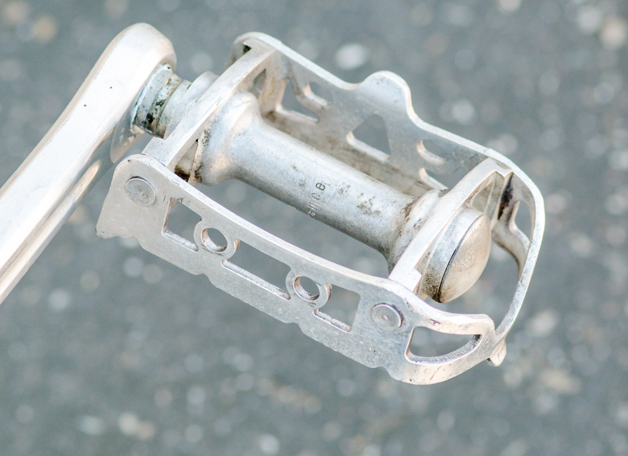 Peugeot bike shop pedals